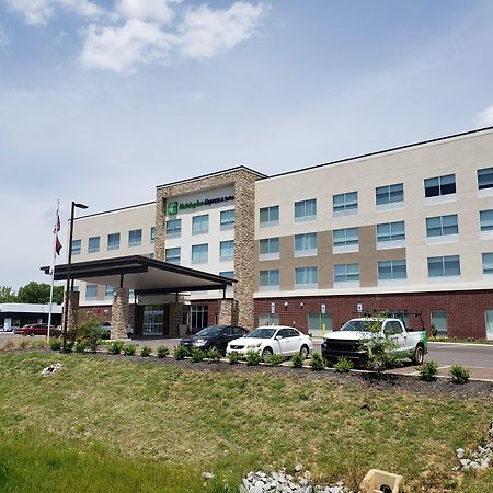 Holiday Inn Express & Suites Nashville North - Springfield, An Ihg Hotel Exterior photo